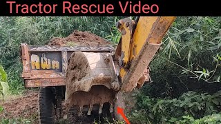 Tractor Mahindra 295 DI Stuck in Mud | How To Remove Tractor From Mud | Helpful Video For Farmers