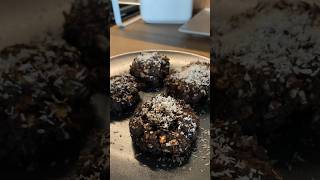 GALLETAS DE CHOCOLATE Y PLÁTANO FIT EN SÓLO 5 MINUTOS #befit #receta #saludable #saludableyrico