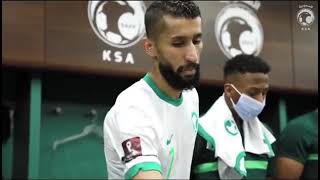 ماذا قال الفرج وهيرفي رينارد بين شوطي مباراة السعودية واليابان للاعبي الأخضر🇸🇦💚