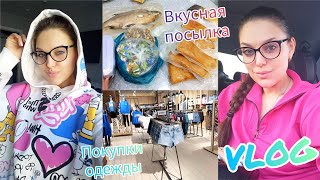 VLOG:Три дня с нами😉Гуляю в ТЦ👚Посылка🎁Покупки🍏👟Занятия🧩Болтаю за рулём 🚗Будни мамы🤪