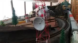 Locomotiva U20C Cargueiro na Maquete.