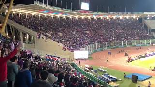 La hinchada de Tigre copó Córdoba y silenció a los Bosteros en el entretiempo