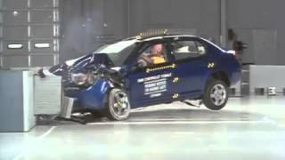 Crash Test2005 Chevrolet Cobalt 4-door moderate overlap test