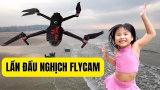 Trúc An TV Lần Đầu Nghịch Flycam Cùng Mẹ Ngoài Biển Và Thăm Trại Nuôi Ong