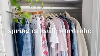 12 ITEM SPRING CAPSULE WARDROBE | over 40 transitional outfits!