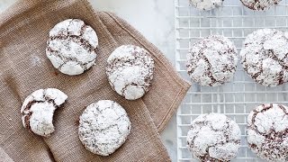 Chocolate Crinkle Cookies