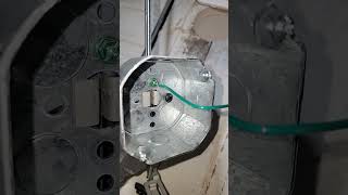 Traveling union electrician: spreader bar tip