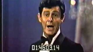 Eddie Fisher Sings about People in Love (1/22/67)