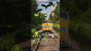 Dame_tu_coista_alien,_jocker_frog_vs_train_,driver_tom_vfx_magical_funny_video_#youtubeshort (360p)