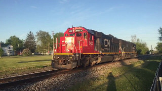 CN and Illinois Central Light Power!