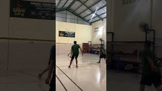 LOMBA BADMINTON KALI INI GOKILL BANGET #badminton #lombaagustusan #lomba17an #hutri79