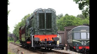 D3935 arrives at Holt NNR 16/06/18