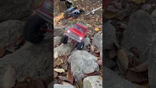 Crawling on big rocks with the TRX4m #rccar #traxxas #trx4m