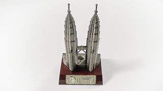 Malaysia Petronas Twin Towers Model - Souvenir