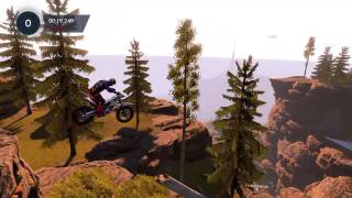 Trials Fusion™ Is it a Plane...? challenge on Cliffhanger