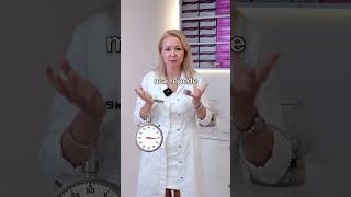 Q&A în 30 DE SECUNDE⏱ Medic dermatolog Iulia Cîrcu💚Clinicile Doctor SKiN🥇