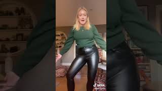 #zaraleggingsgirl #leatherleggings #fauxleatherleggings