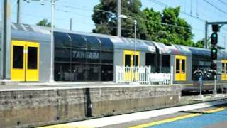 Cityrail Tangara G set departs Sutherland