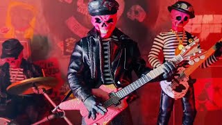 The Pink Skulls Chaos Club plays Master of Puppets by Metallica (Stopmotion)