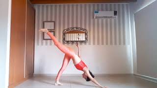 WORLD YOGA CHAMPIONSHIP ARTISTIC YOGA Sports Artistic Yoga Solo by Natalia Spano PROFESSIONAL ARG