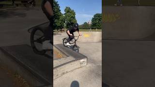 Smith Grind to Manual Feeble Line BMX