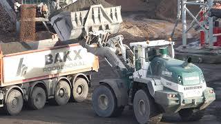 HYUNDAI 360LC & LIEBHERR 936 & 566 IN ACTION