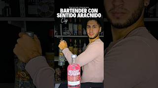 Bartender con sentido arácnido 🕷 Clip de video #GarnishEventos