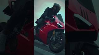 Milioner❌, Biker✅ | #milioner #ducati #ducatipanigale #biker #crazybikes #youtube #shorts #viral