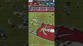 Diagnosed the man coverage and used the legs 🦵 💼 QB1 #madden24 #gaming #shorts #subup DuffySZN