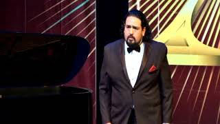 Octavio Rivas, tenor