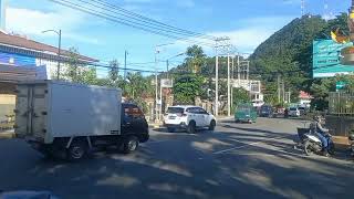 suasana pagi hari di depan taman imbi kota jayapura