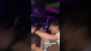 bottle flip in discoteca