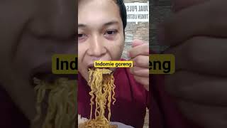 indomie gorwng tambah enak dimakan pas hujan #bandung