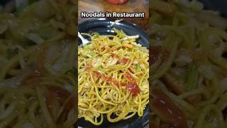 Veg Chowmin In Restaurant | Noodles With Tomato Chutney 🤤#Shorts