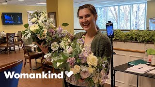 Woman shares the benefits of flower power with strangers | Humankind