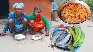 80years old grandma cooking FISH with RAW BANANA curry and eating || actual village life cooking