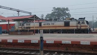 18184 Buxar Tatanagar Express departing Danapur Jn with Samastipur WAP7 37118