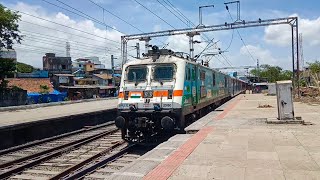 Aggressive Shrill Honking..!! BLUE JOY WAP7 Legendary Paschim Express at 110 Kmph