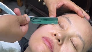 💈ASMR | Shave a lot of dead skin off a woman's face! 🪒 Shaving makes you more beautiful!