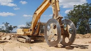 Amazing Modern Giant Excavator Wood Crusher Forestry Mulcher, Extreme Wood Chainsaw Techno -2017