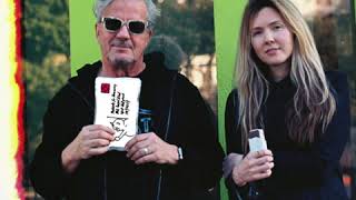 Postcards for Democracy - Devo's Mark Mothersbaugh & Beatie Wolfe