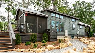 Absolutely Gorgeous Twin Oaks Tiny Home with Amazing Views