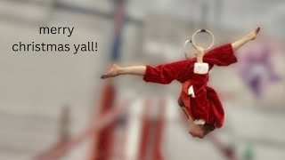 SANTA DOES GYMNASTICS???