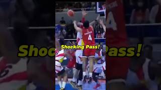 BRGY. GINEBRA HIGH IQ GAME! ABARRIENTOS PASS TO SCOTTIE THOMPSON! #nsd #brgyginebra #gilaspilipinas