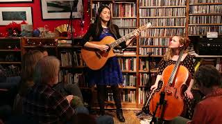 13 Through the Storm - Jocelyn Pettit and Ellen Gira house concert 1/21/24