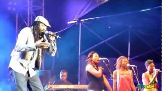 Tony Rebel - Sweet Aroma - Garance Reggae Festival 2011