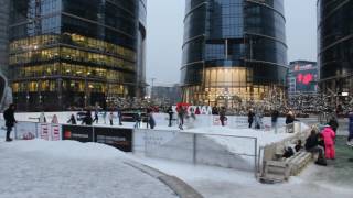 Warszawa. Варшава. Каток при небоскребе