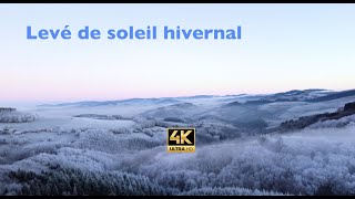 Levée de soleil hivernal dans la banlieue Lyonnaise - Drone 4K