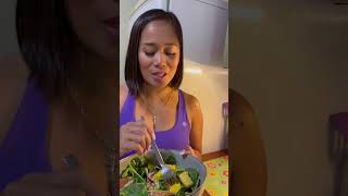 Try this Spinach Mango with guacamole Sauce with capers #ytshorts #food #salad