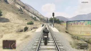 GTA V I KNOW I KNOW I SUCK AT THIS GAME ;) funny fails